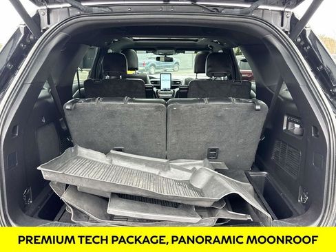 Used 2022 Ford Explorer ST w/ Equipment Group 401A image 12