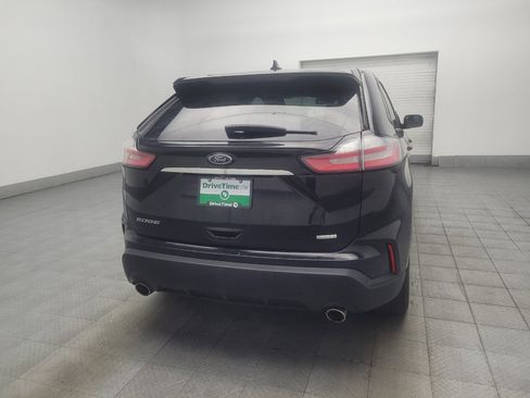 Used 2020 Ford Edge SE FWD image 7