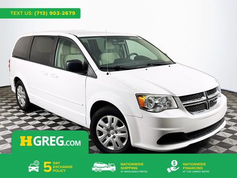 Used 2017 Dodge Grand Caravan SE FWD image 1