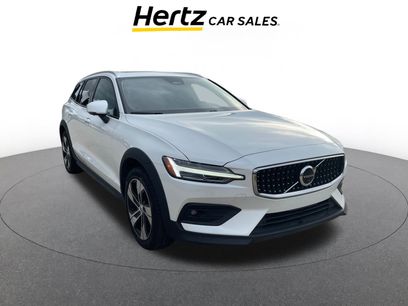 Used 2025 Volvo V60 B5 Cross Country Plus