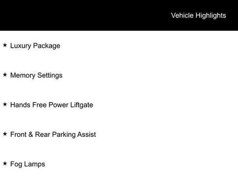 Used 2017 Chevrolet Suburban LT image 4