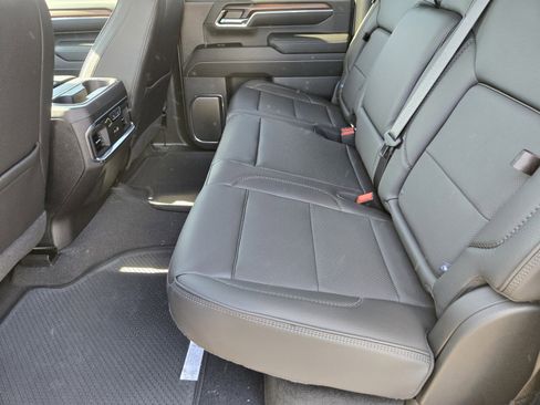 New 2024 GMC Sierra 2500 Denali w/ Denali Reserve Package image 8