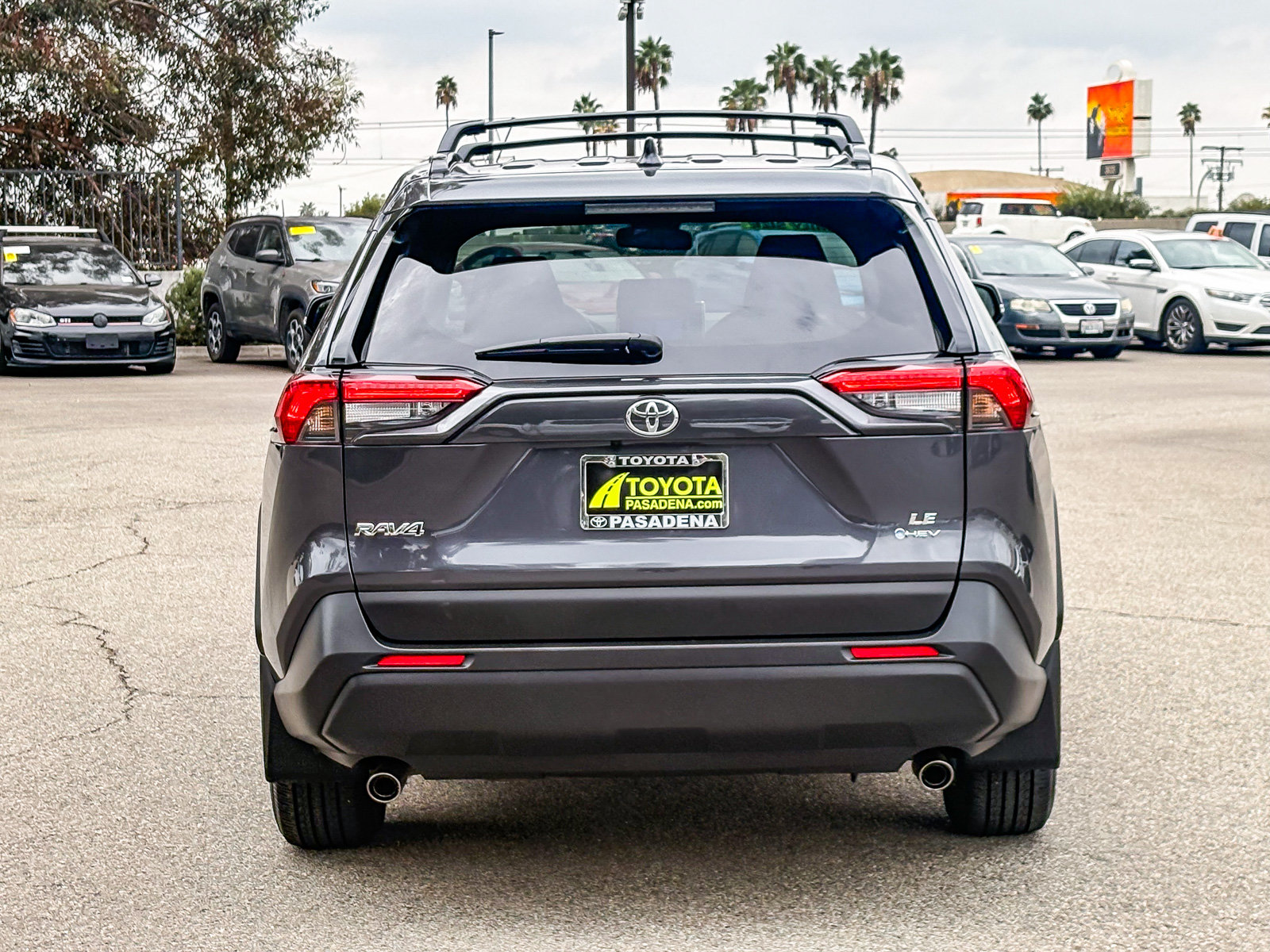 Certified 2025 Toyota RAV4 LE AWD/4WD image 7