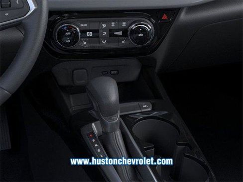 New 2026 Chevrolet Trax LT w/ Driver Confidence Package FWD image 23