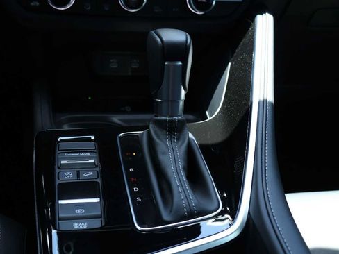 Certified 2026 Acura ADX FWD image 17