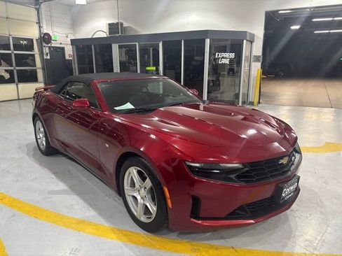 Used 2023 Chevrolet Camaro LT RWD image 4