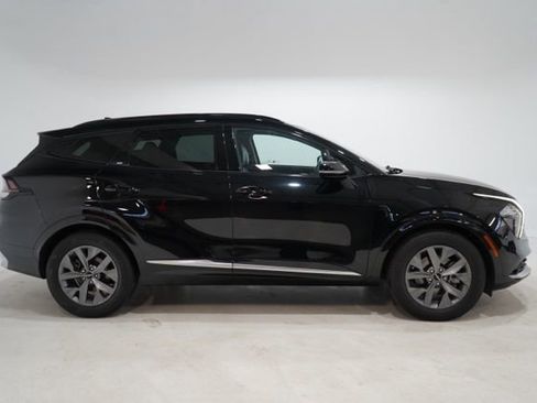 Used 2023 Kia Sportage SX image 9