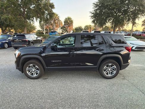 Used 2026 GMC Terrain Elevation FWD image 2
