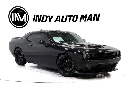 Used 2020 Dodge Challenger R/T Scat Pack RWD image 2
