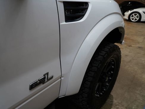 Used 2014 Ford F150 Raptor w/ Equipment Group 801A Luxury image 77