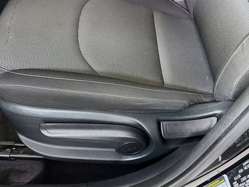 Used 2024 Kia Forte LXS FWD image 21