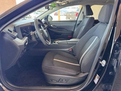 Used 2024 Hyundai Sonata SEL FWD image 9