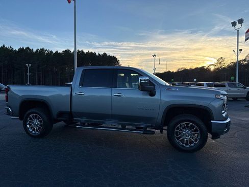 New 2026 Chevrolet Silverado 2500 LTZ w/ LTZ Premium Package image 2