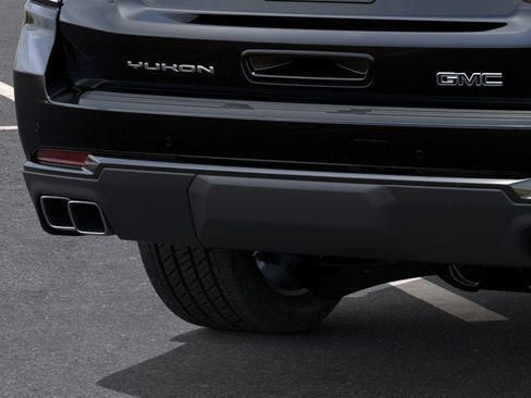 New 2026 GMC Yukon Denali Ultimate AWD/4WD image 14
