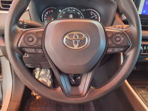 Certified 2024 Toyota RAV4 XLE AWD/4WD image 19