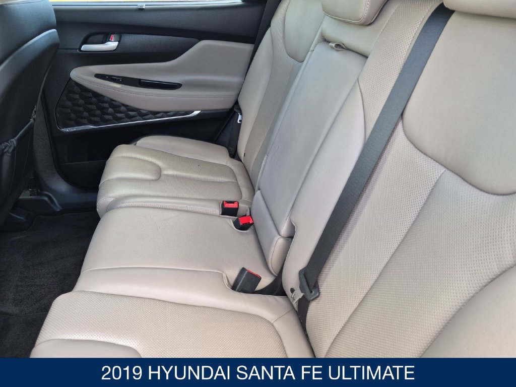 Used 2019 Hyundai Santa Fe AWD image 17