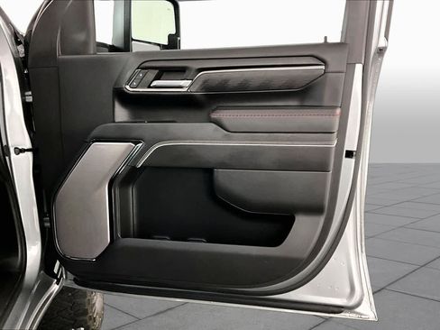 Used 2024 GMC Sierra 2500 AT4X w/ AT4X AEV Edition AWD/4WD image 22