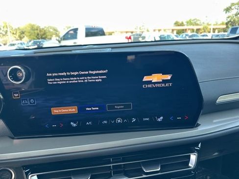 New 2026 Chevrolet Traverse LT w/ Enhanced Driving Package image 24