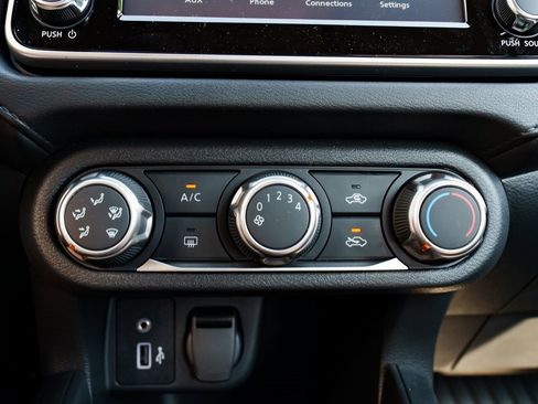 New 2025 Nissan Versa S w/ Trunk Package image 14