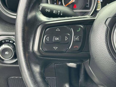 Used 2021 Jeep Wrangler Sport image 9