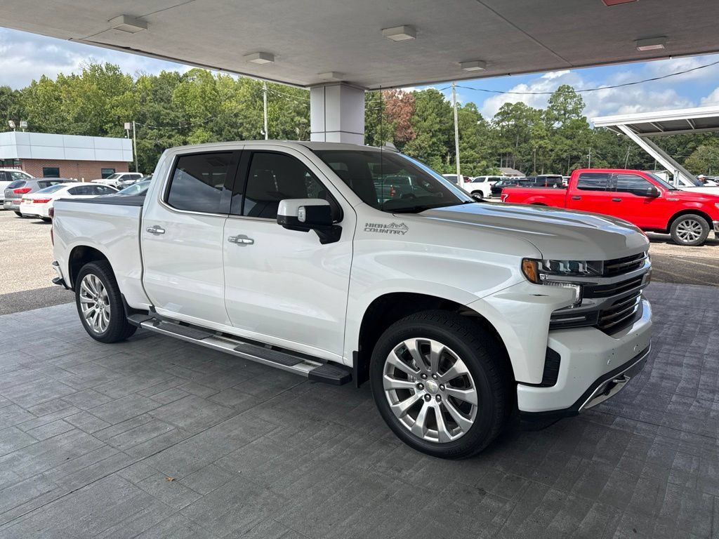 Used 2022 Chevrolet Silverado 1500 High Country AWD/4WD image 5