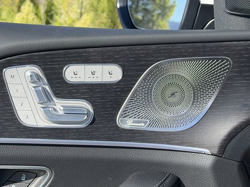 New 2026 Mercedes-Benz GLS 450 4MATIC image 17