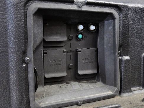 Used 2023 Ford F150 Limited AWD/4WD image 42