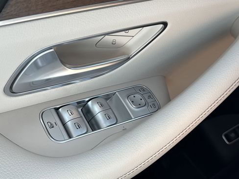 New 2026 Mercedes-Benz GLS 450 4MATIC image 19