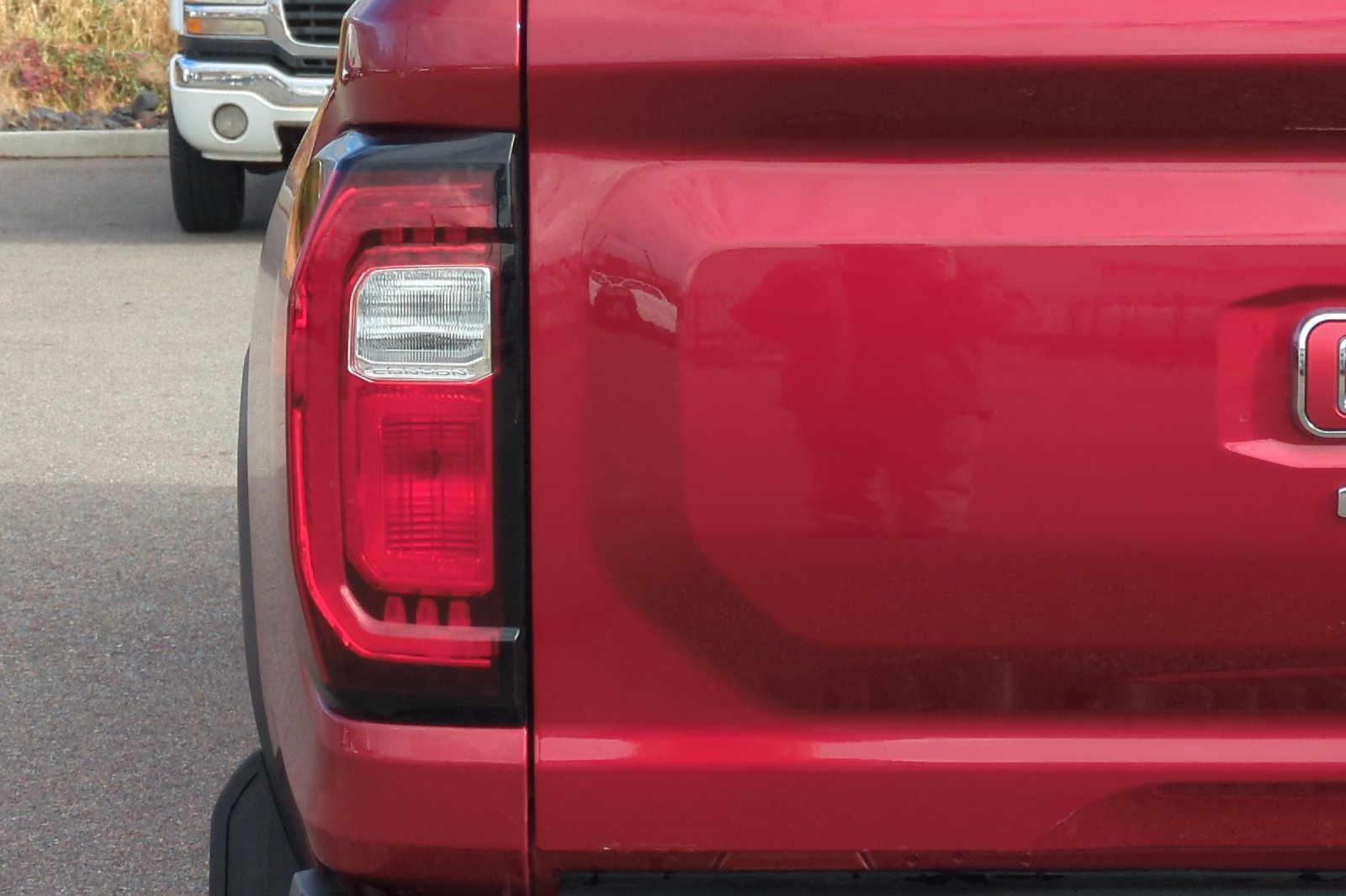 Used 2023 GMC Canyon AT4 w/ AT4 Premium Package AWD/4WD image 48