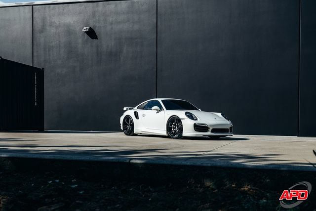 Used 2015 Porsche 911 Turbo AWD/4WD image 19