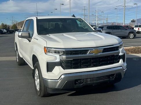 New 2025 Chevrolet Silverado 1500 LT AWD/4WD image 34