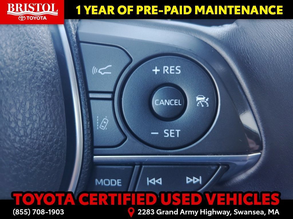 Certified 2019 Toyota Camry XLE FWD image 28