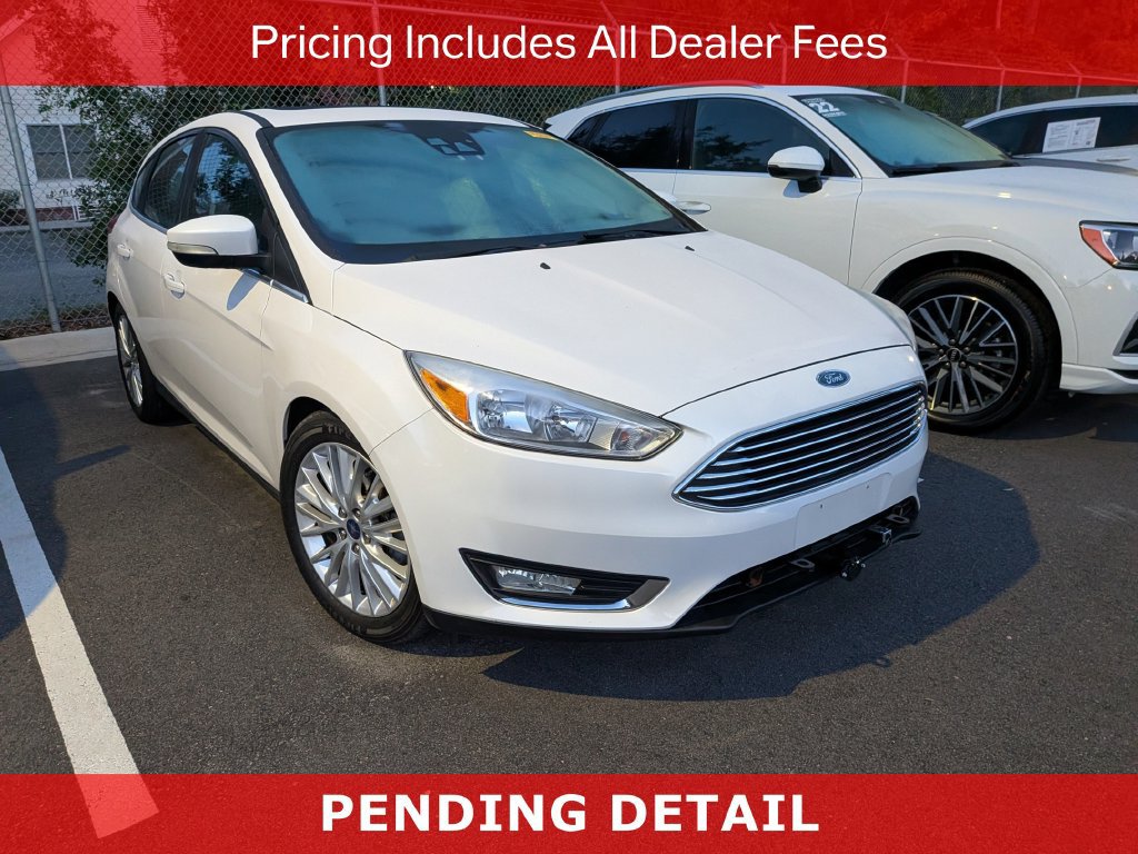 Used 2018 Ford Focus Titanium w/ Titanium Technology Package FWD image 1