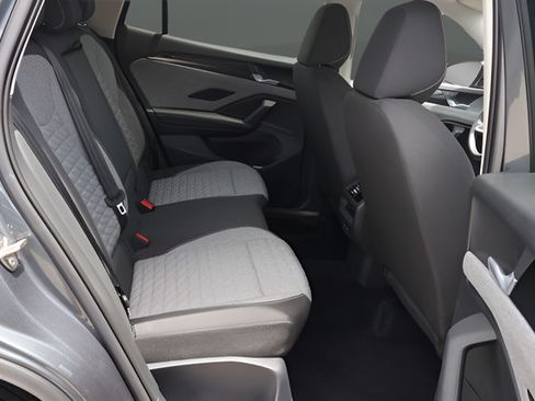 Certified 2025 Volkswagen Tiguan S AWD/4WD image 19