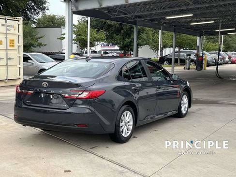 Used 2026 Toyota Camry LE FWD image 11