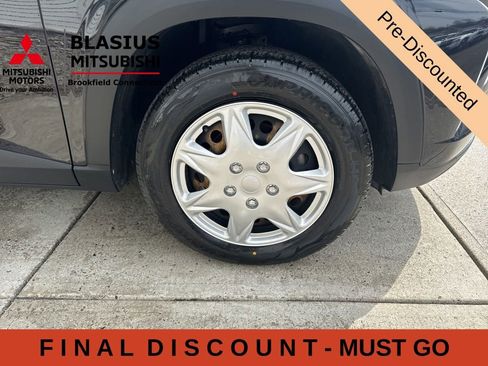 Used 2024 Chevrolet Trax LS FWD image 12