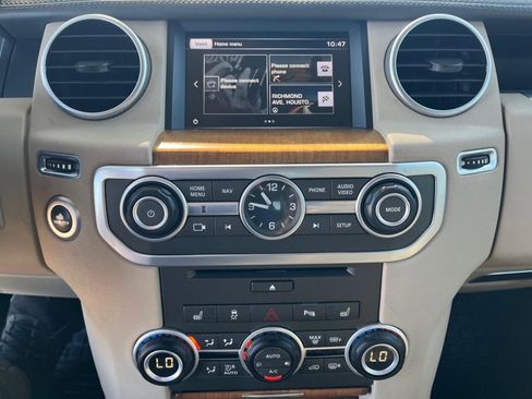 Used 2016 Land Rover LR4 HSE LUX image 20