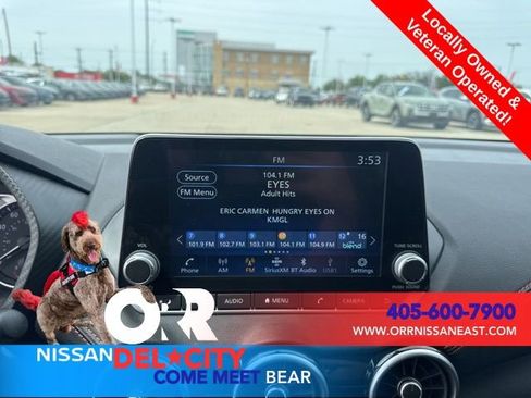 Used 2025 Nissan Sentra SR w/ SR Premium Package FWD image 22