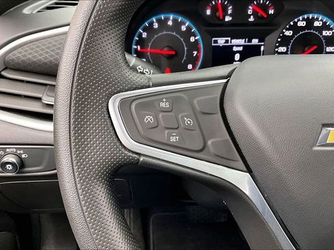 Used 2022 Chevrolet Malibu LT image 18