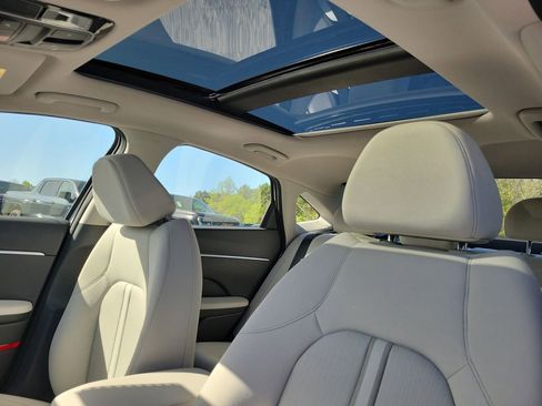 New 2026 Hyundai Sonata SEL FWD image 18