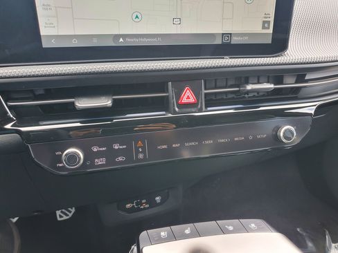 New 2025 Kia EV6 Light w/ Light LR Technology Package image 21