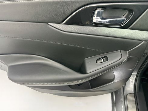 Used 2018 Nissan Maxima 3.5 SL FWD image 26