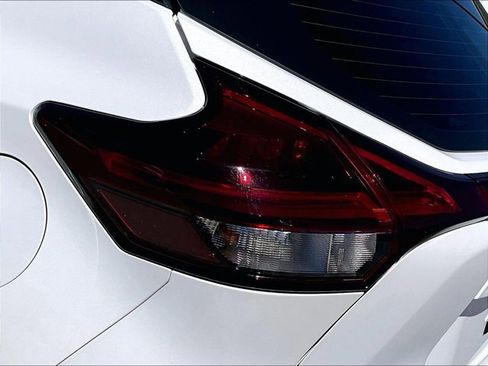 Used 2023 Nissan Kicks SV image 29