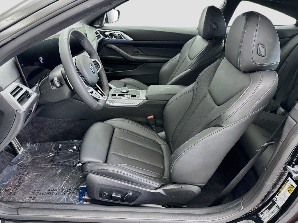 New 2026 BMW 430i Coupe w/ M Sport Package RWD image 18