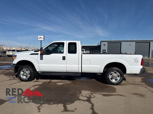 Used 2012 Ford F250 XLT w/ Camper Pkg image 8