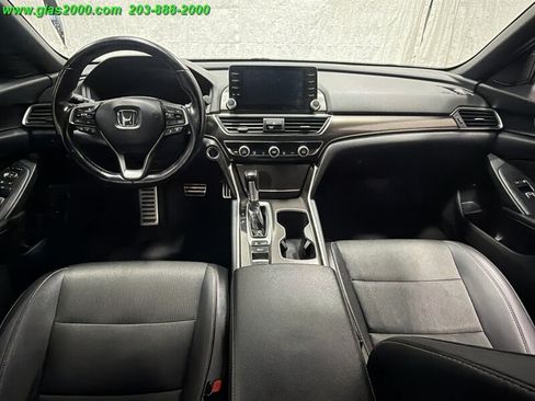 Used 2021 Honda Accord Sport image 6