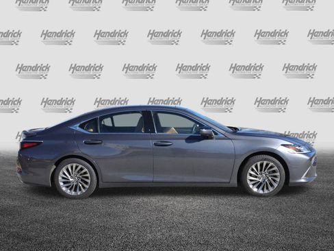 Used 2024 Lexus ES 350 Ultra Luxury image 10