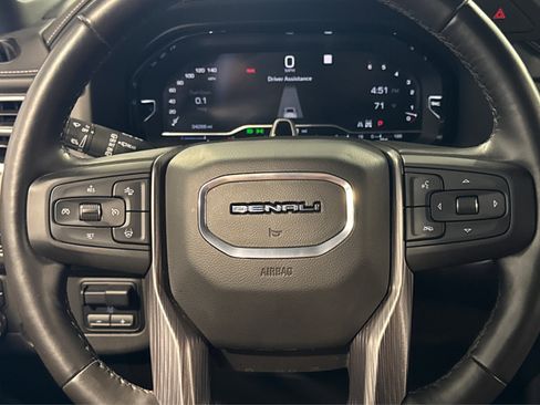 Used 2023 GMC Yukon Denali Ultimate image 23