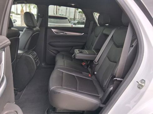 Used 2024 Cadillac XT5 Luxury w/ LPO, Floor Liner Package FWD image 23