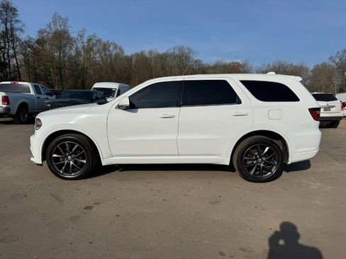 Used 2018 Dodge Durango GT AWD/4WD image 2